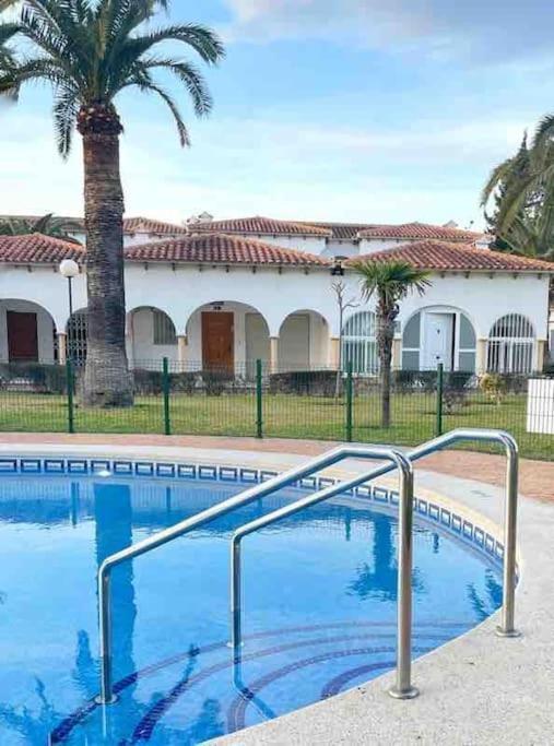 Bungalow Para 6 Pax A 7 Minutos De Playa Albir Альфас-дель-Пи Экстерьер фото